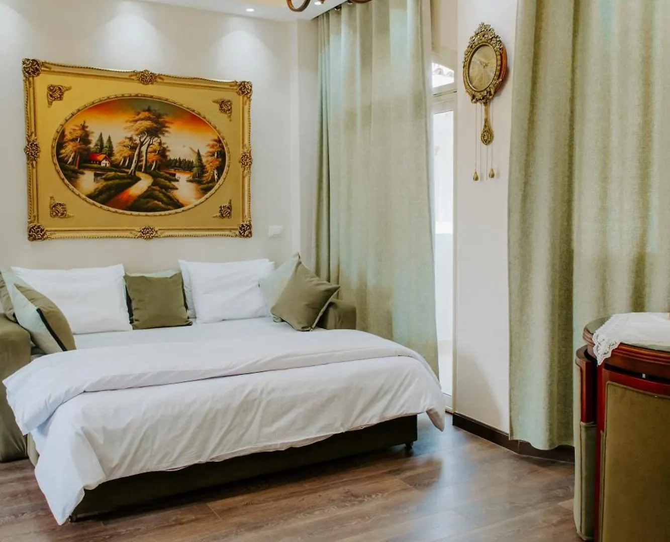 Aton Suites Luxor Resort East Bank Nile View 4*,